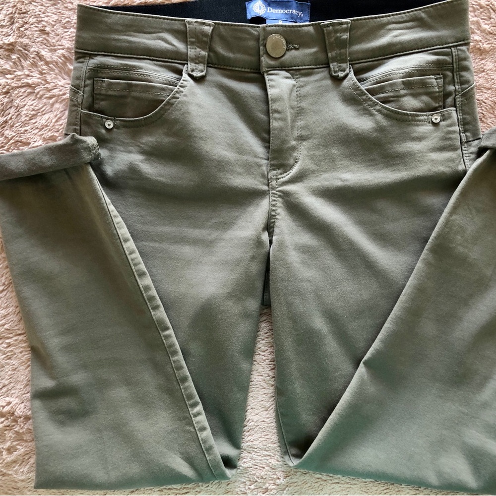 Democracy “Ab” Solution Ankle Skimmer in Olive Green
